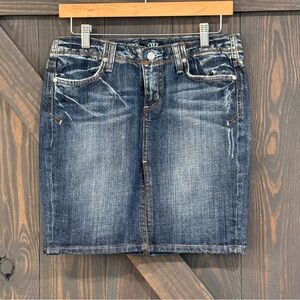 Miss Me Distressed Denim Mini Jean Skirt‎ Size Medium